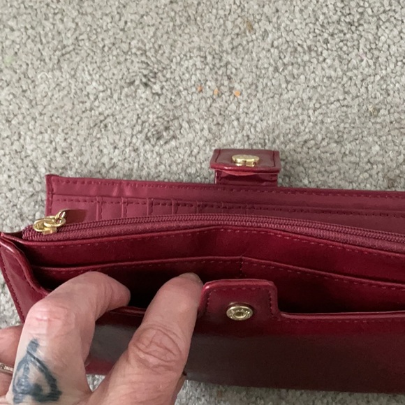 New Wallet - Picture 2 of 6